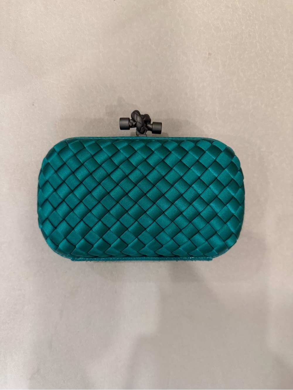 Bottega Veneta Intrecciato Knot Clutch Green